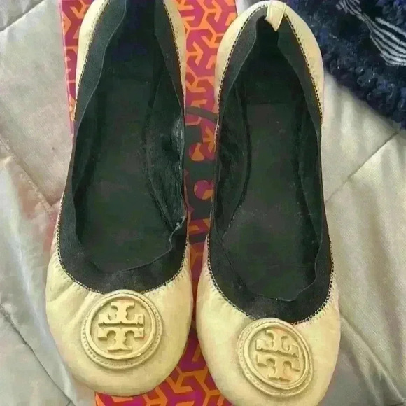 Tory Burch Ballet Flat - Picture 4 of 4
